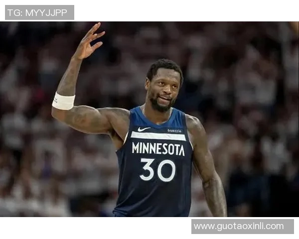 狂轰11记三分！纯替补森林狼半场领先龙狮32分