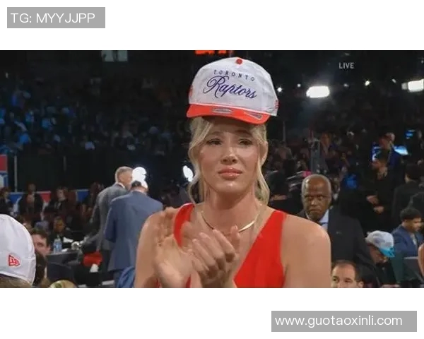 猛龙9号秀博伊尔斯女友！南卡大学球星基茨因伤缺席新赛季