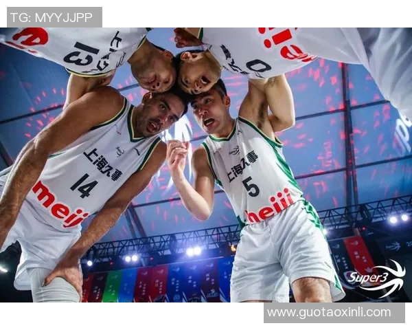 上海久事男篮齐浩彤苦练新招，目标超三联赛总冠军