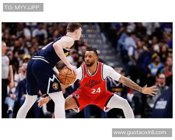 小卡科林斯和祖巴茨组成的前场 今天同场24分钟赢了22分